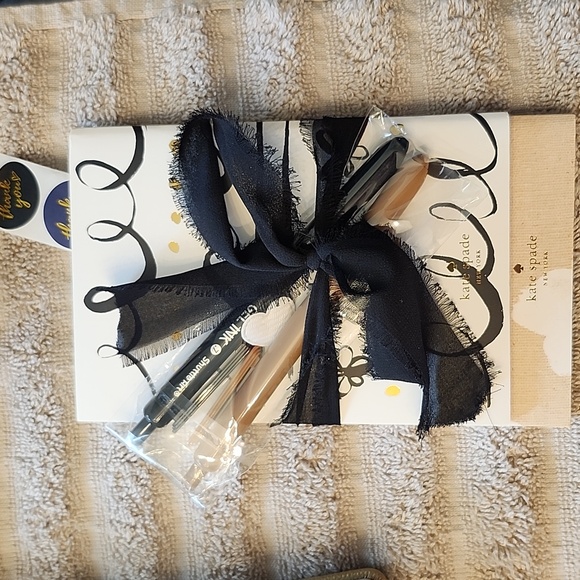 2 New Kate Spade Notebooks & 2 Gel Unbranded Pens Coffee & Black Softcover Books - Picture 1 of 12